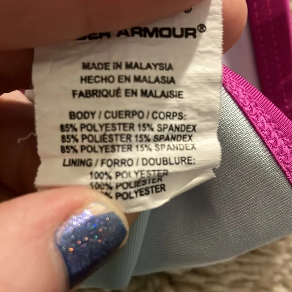 🔹4 for $30 Under Armour One Piece Swimsuit, Size 7